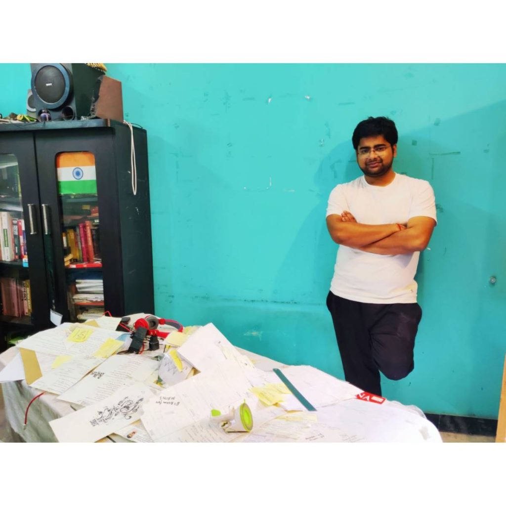 Divyanshu Nigam IAS Study Room